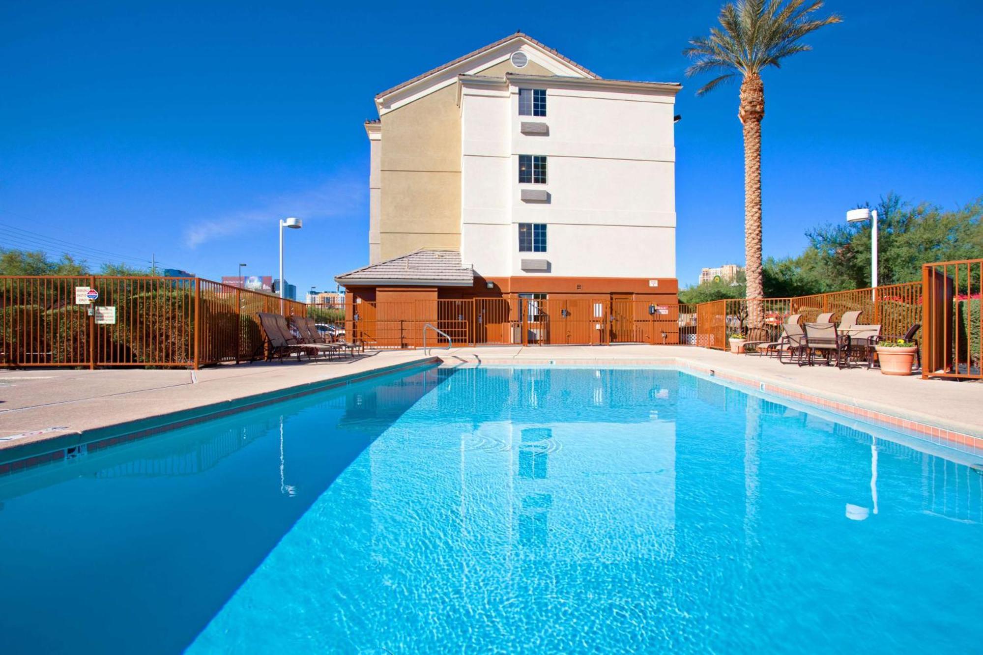 Sonesta Simply Vegas Convention Center Hotel 3*